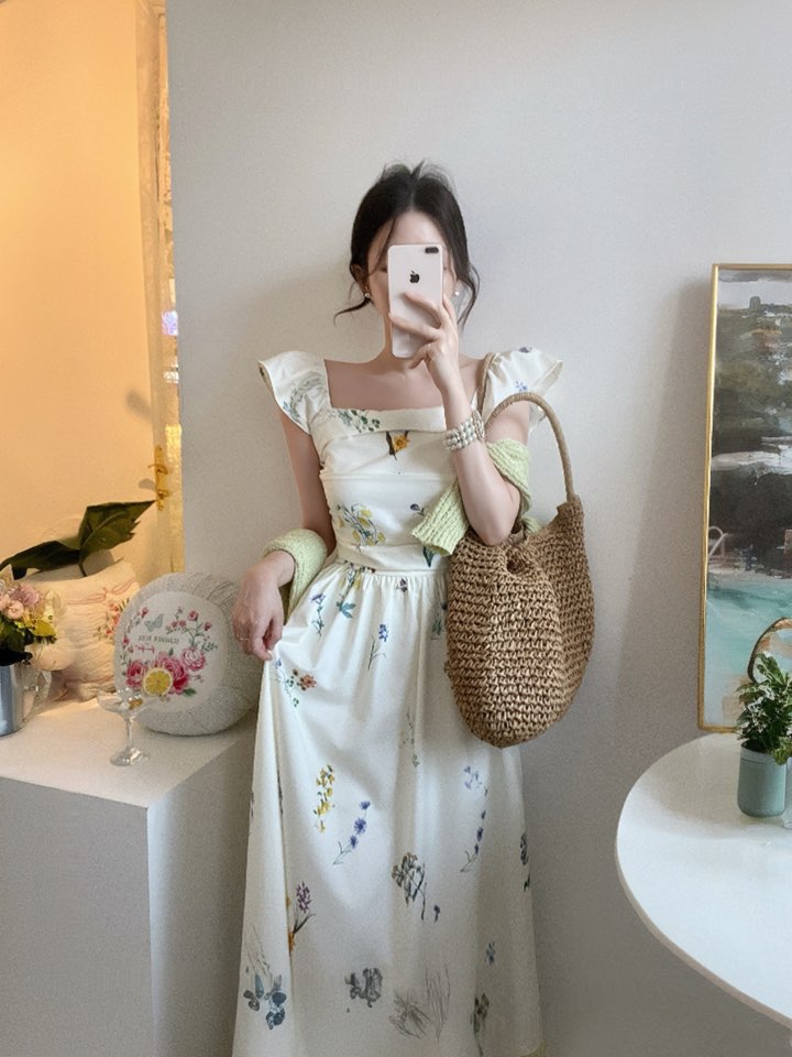 꽃모닝 플라워 롱원피스 (스모크밴딩,스퀘어넥,프릴,러플,핀턱,셔링) [비비아레이디] - 상품 이미지