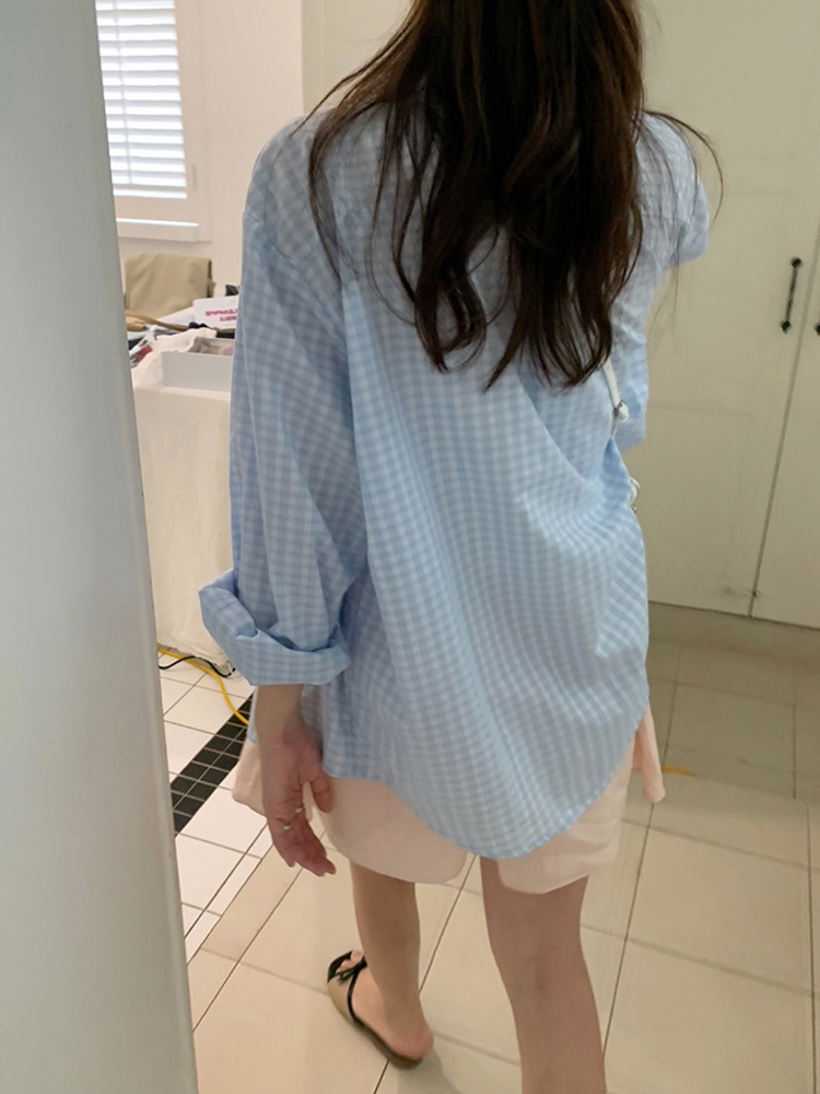 오버핏 얇은 체크 셔츠 블라우스 여름남방 썸머블라우스 긴팔 여자 여름셔츠 블루 하늘색 - 상세 이미지 4