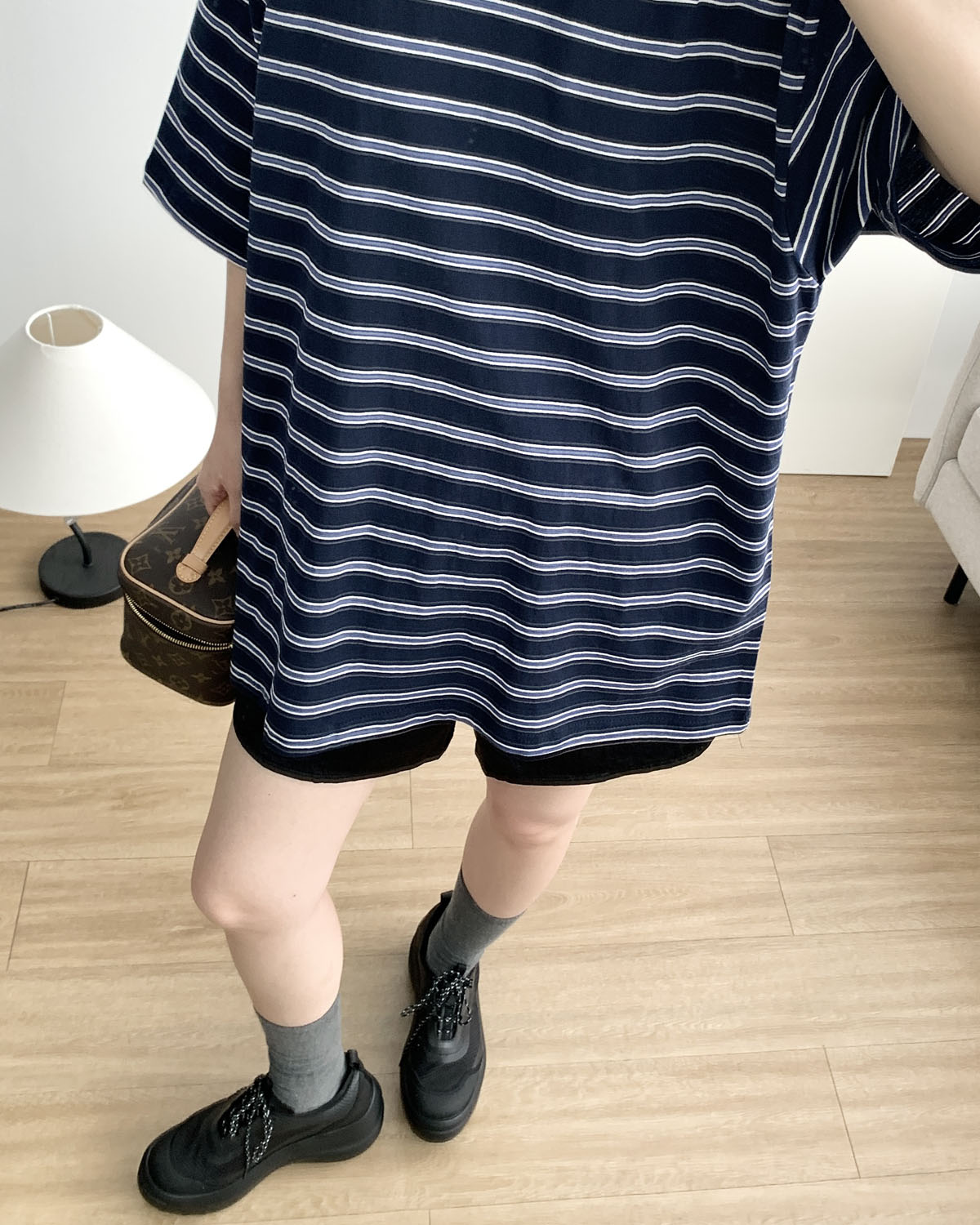 [블랙당일] 레이스 트랙쇼츠 새틴 3부 4부 밴딩 라인 러닝 숏팬츠 웨어링무드 (3c) - 상세 이미지 2