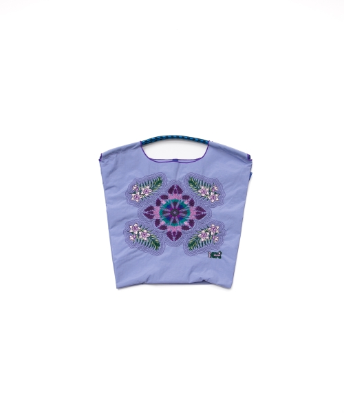볼앤체인 에코백 Hawaiian quilts hibiscus M 사이즈 364001 - 상세 이미지 2