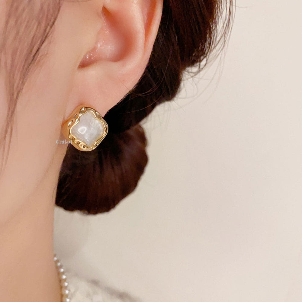 S925 화이트 원석 자개 귀걸이 은침 볼드 여자 14K 귀고리 - 상세 이미지 3