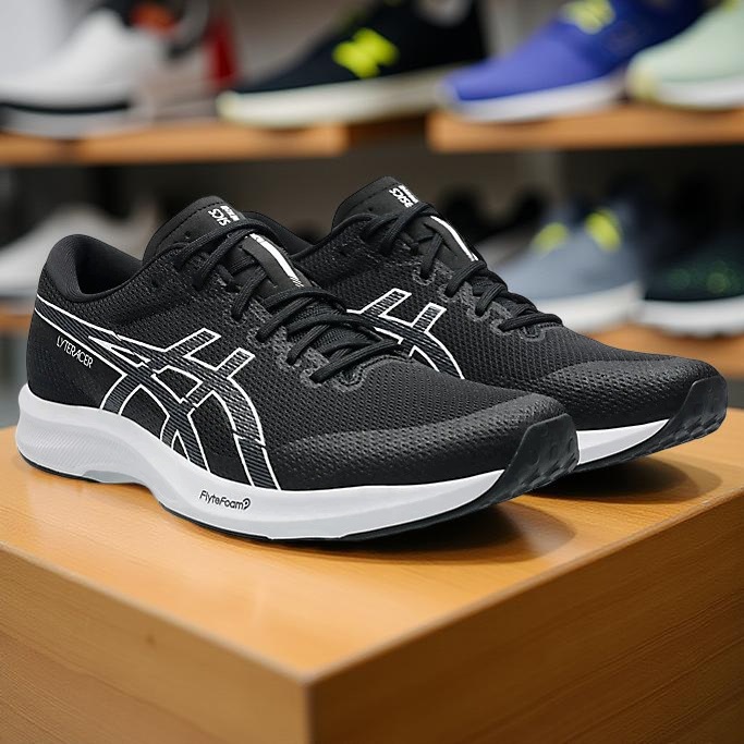아식스 라이트 레이서 6 WIDE 러닝화 운동화 남성 블랙 1011B970