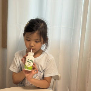 파스퇴르 유기농우유(무농약 무항생제 무화학비료) 180ml 7개 맛있게 먹은 솔직 후기 - 상품 이미지 2