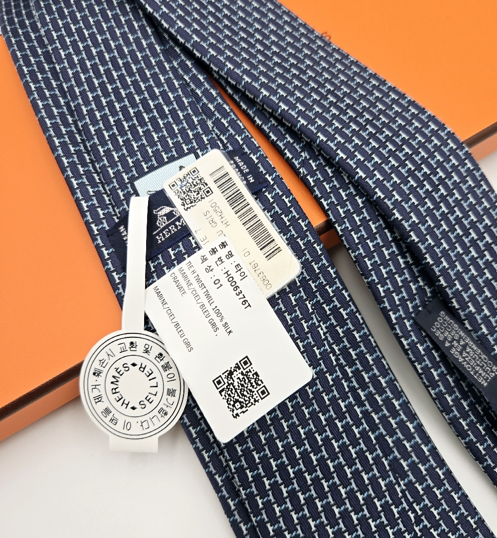 에르메스(Hermes) | 에르메스 넥타이 25FW 결혼식 혼주 H
