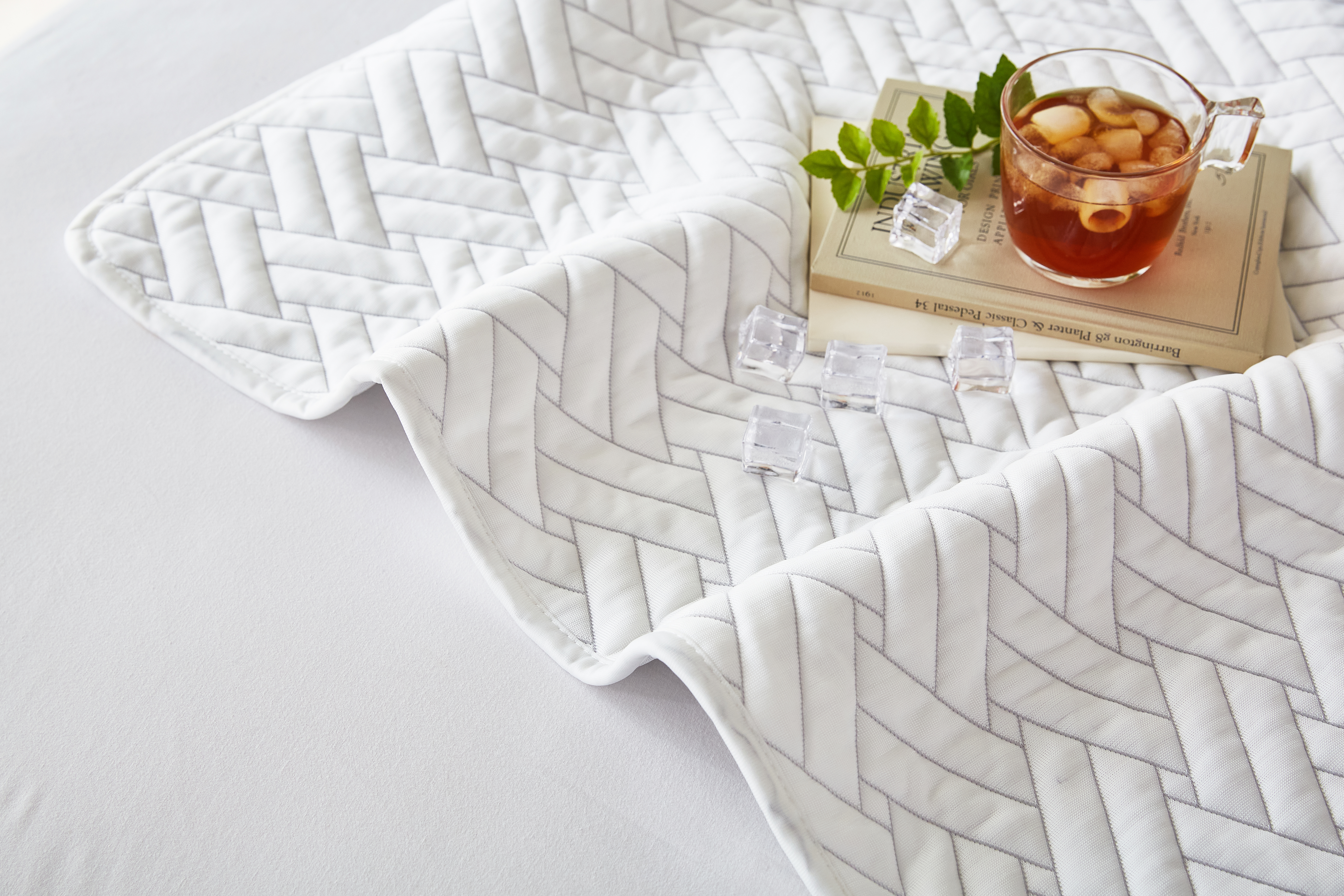 설담 냉감패드 여름 침대 쿨패드 이불 매트리스 깔개 수면 QMAX SS