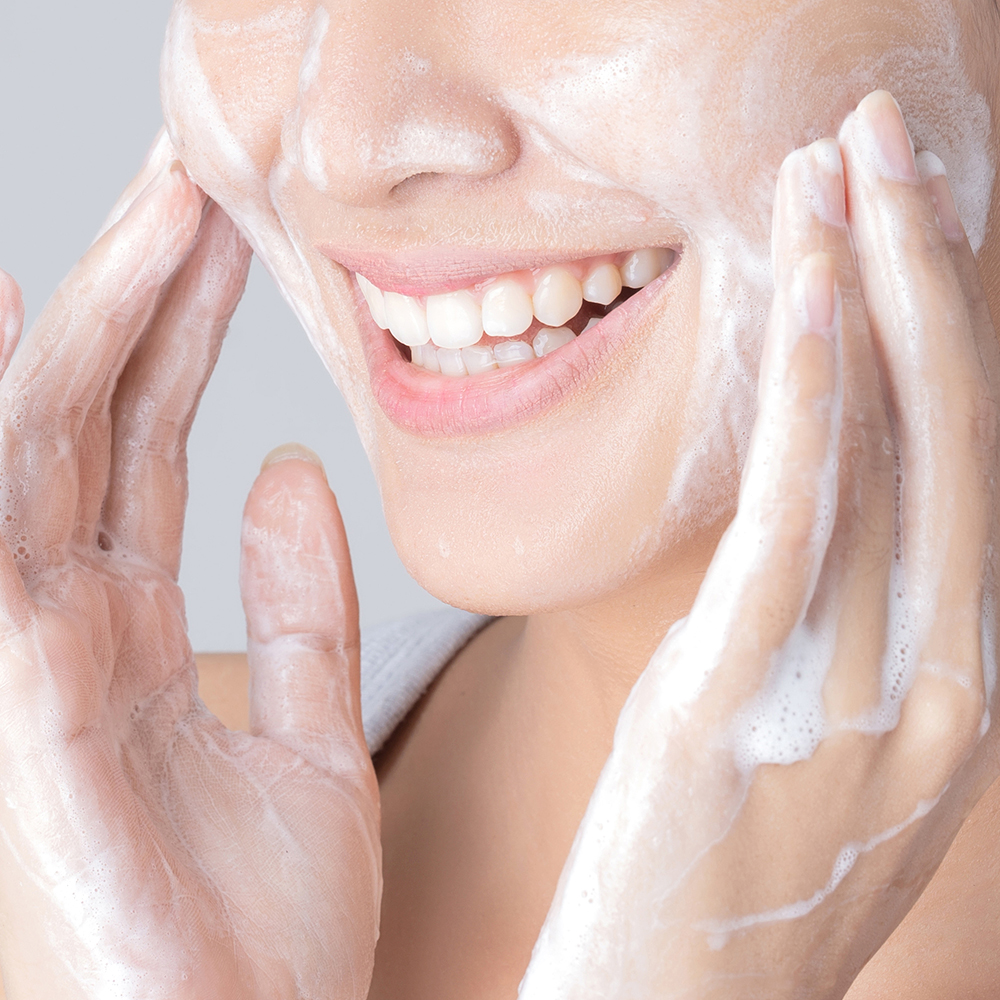 [바액] [2개] 아크네 폼 워시 [145ml] 여드름피부 트러블성 피부 블랙헤드케어 모공케어