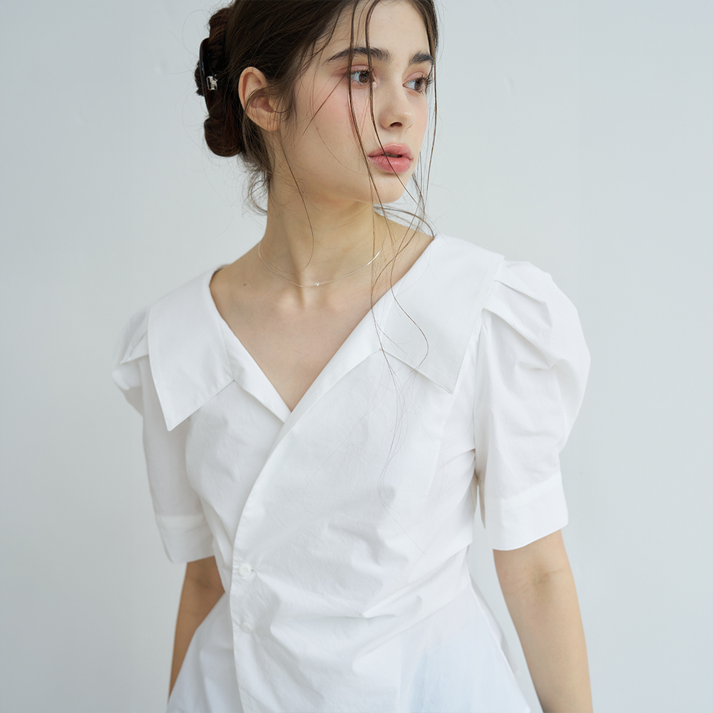 PUFF SLEEVE STRIPE COLLAR WRAP BLOUSE (WHITE) - 상세 이미지 4