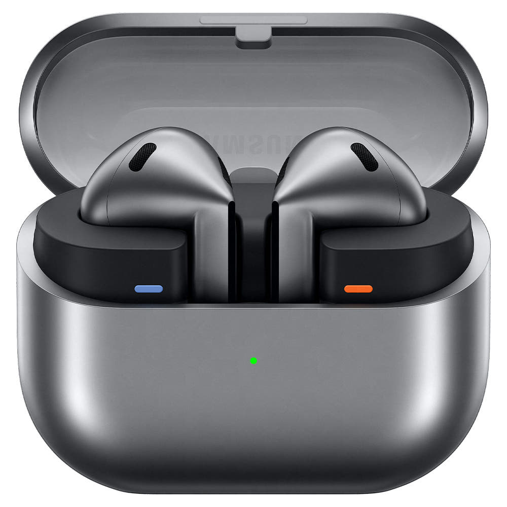 갤럭시 버즈3 케이스 및 이어폰 실버 색상 이미지