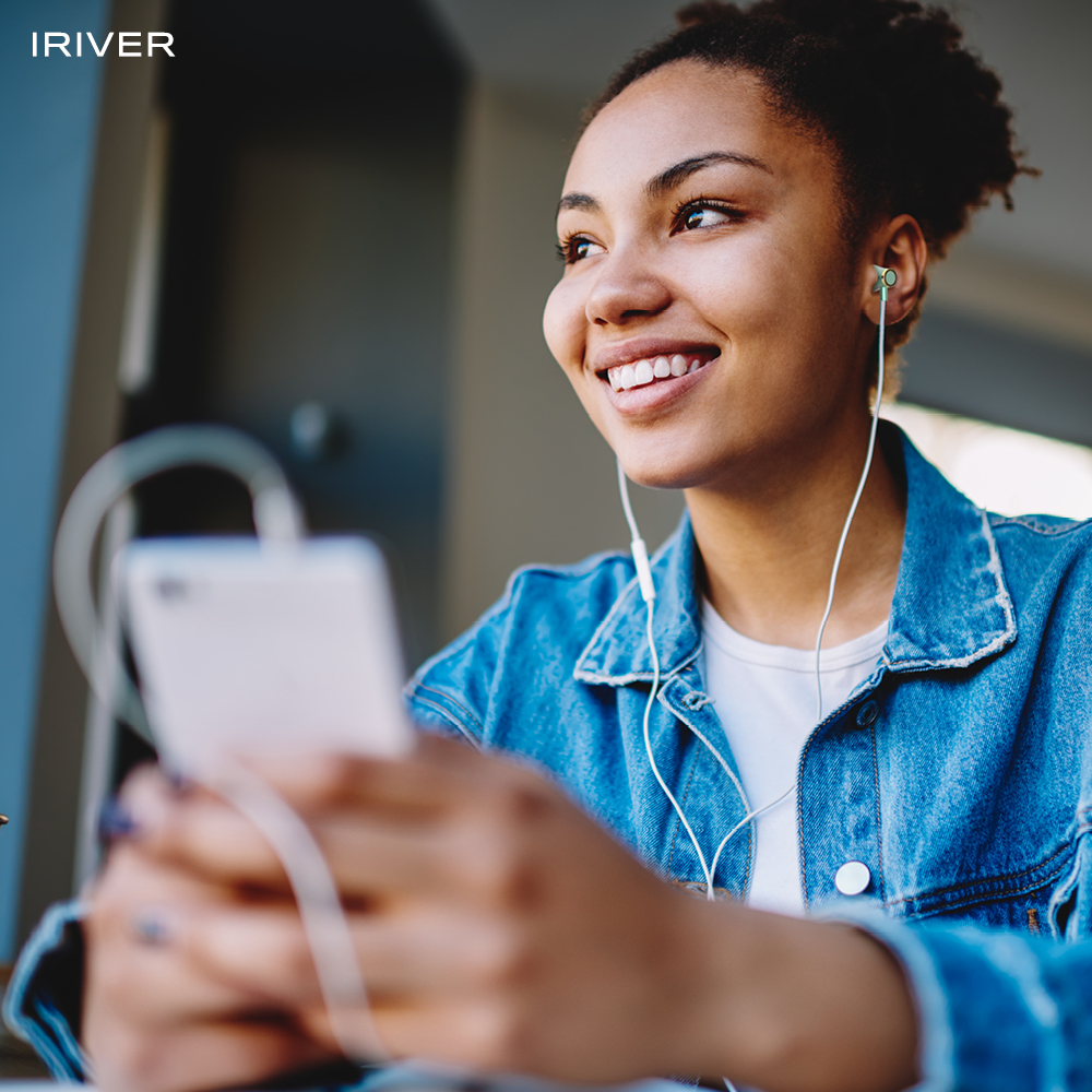 아이리버 C타입 유선 이어폰 마이크 노이즈캔슬링 줄 게이밍 인이어 컴퓨터 노트북 태블릿 PC