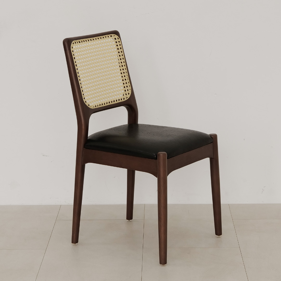 자야캠핑 포르보 1928 월넛 원목 인테리어 카페 식탁 쿠션 라탄 의자