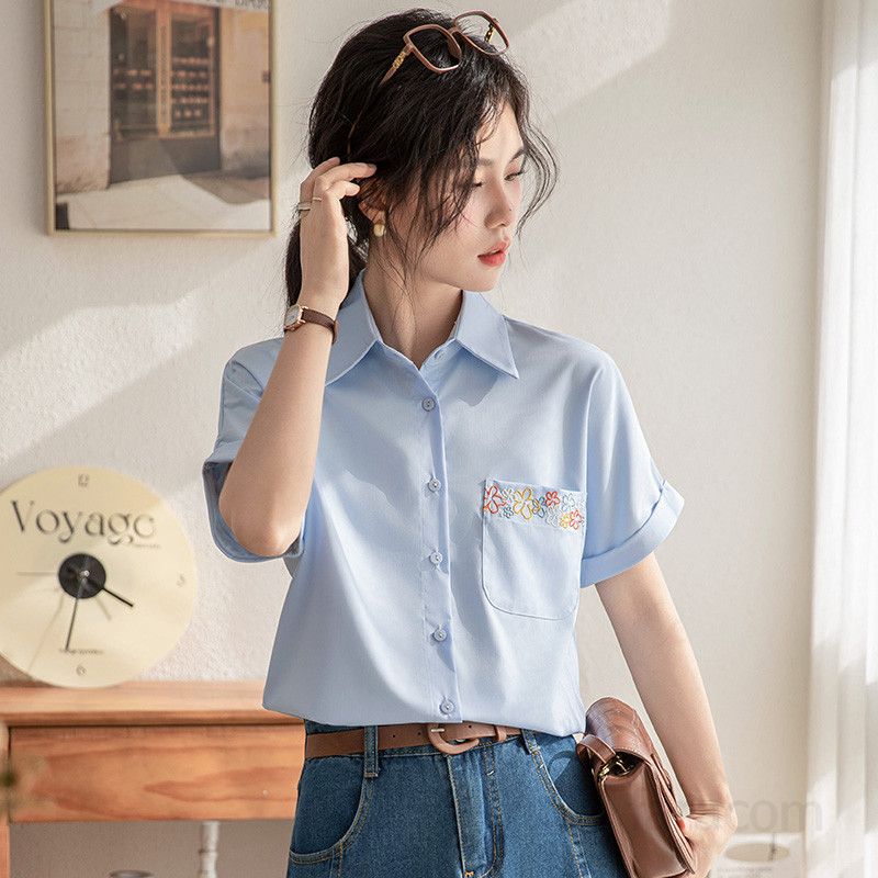 봄 여름 슬림핏 꽃자수 반팔 셔츠 브이넥 블라우스 데일리룩 룩 출근룩 깔끔한 1990 - 상품 이미지