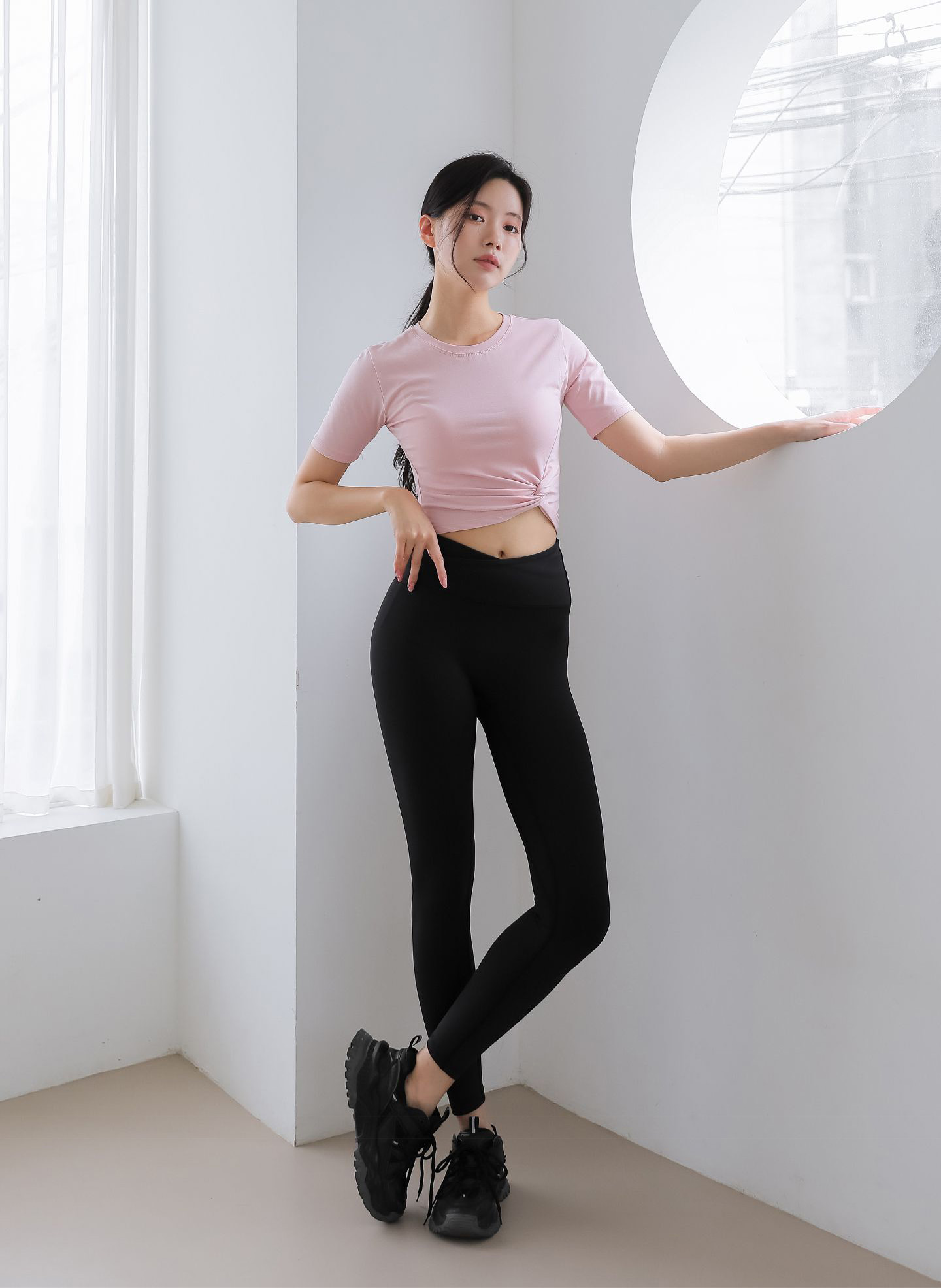 필라테스복 요가복 필라테스 상의 여름 반팔 크롭 운동복 - 상세 이미지 4
