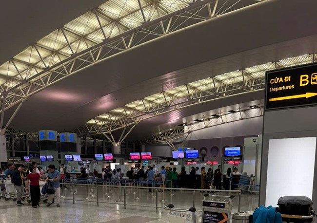[프로모션중] 하노이 노이바이(Noi Bai) 공항 VIP 패스트트랙 이미지 6