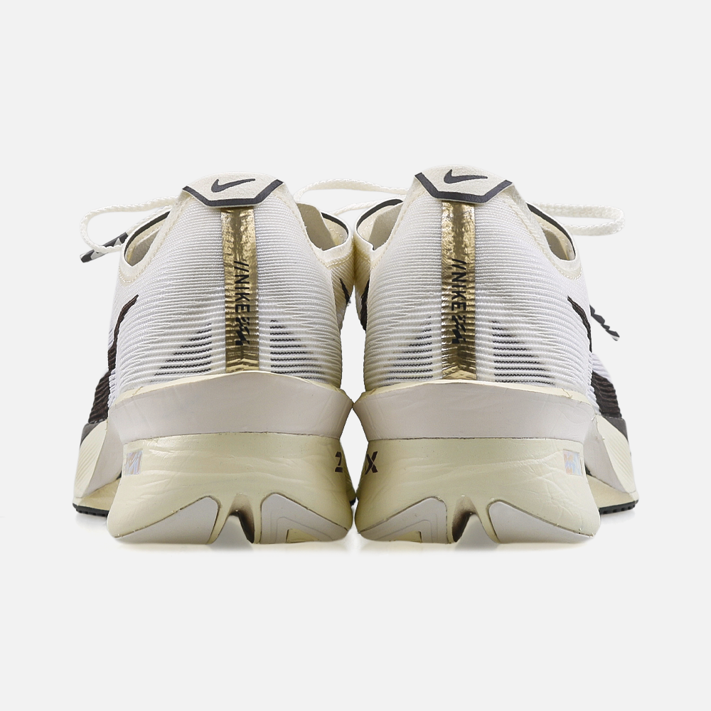 나이키 줌 X 베이퍼플라이 4 JI 운동화 HV6107-100