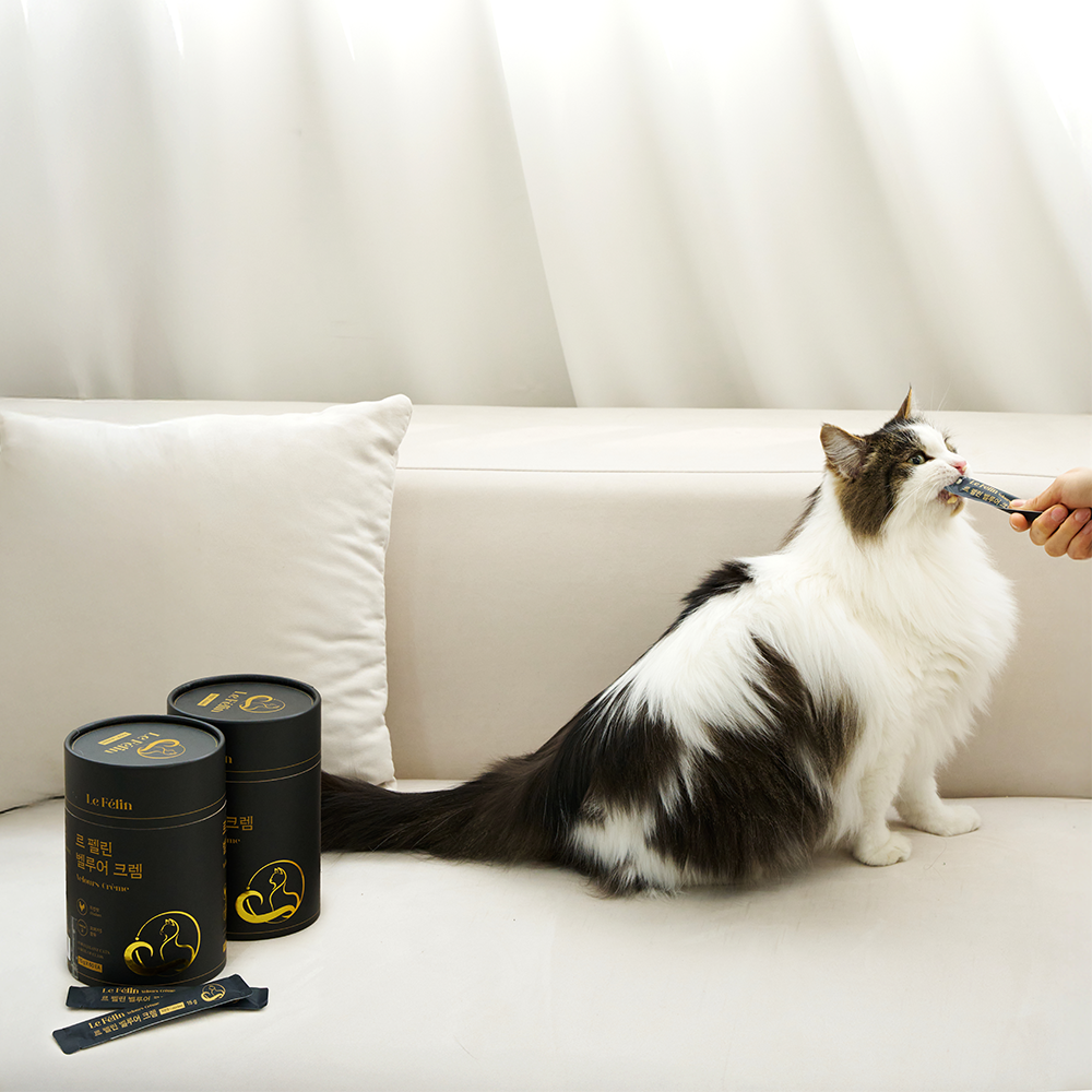 르 펠린 벨루어 크렘 - 오메가3 함유 대용량 고양이 간식 이미지 2