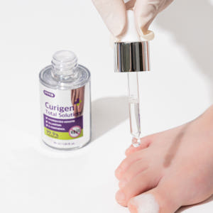 큐리젠 발톱무좀 무좀균 억제 매일 사용하는 의약외품 솔루션 30ml, 1... 솔직 후기 | 피부 타입별 분석 - 상품 이미지 1