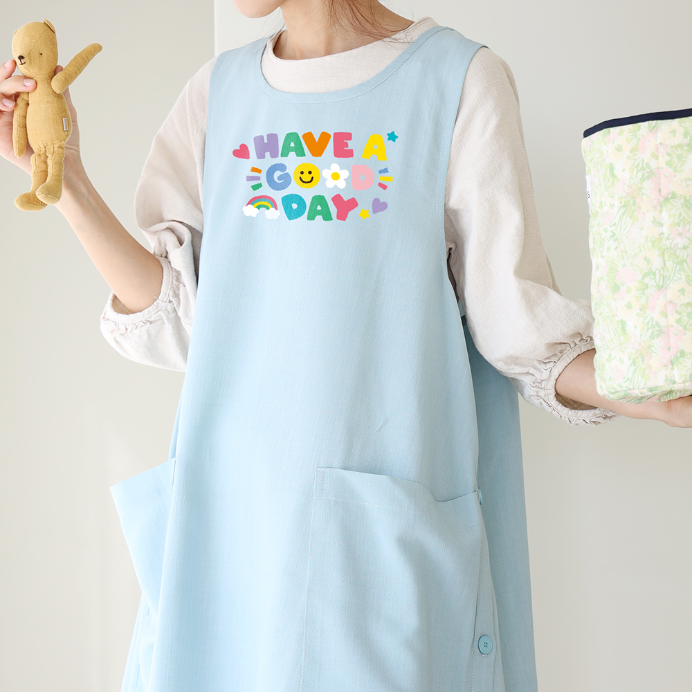 [미소쌤] HAVE A GOOD DAY 레터링 솜사탕 앞치마 블루 어린이집 보육교사