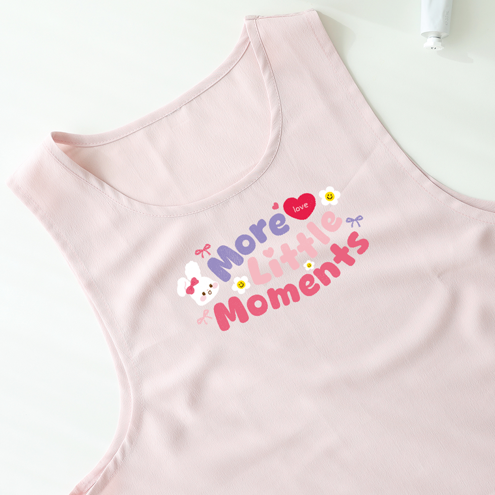 [미소쌤] More Little Moments 레터링 솜사탕 앞치마 핑크 어린이집 보육교사