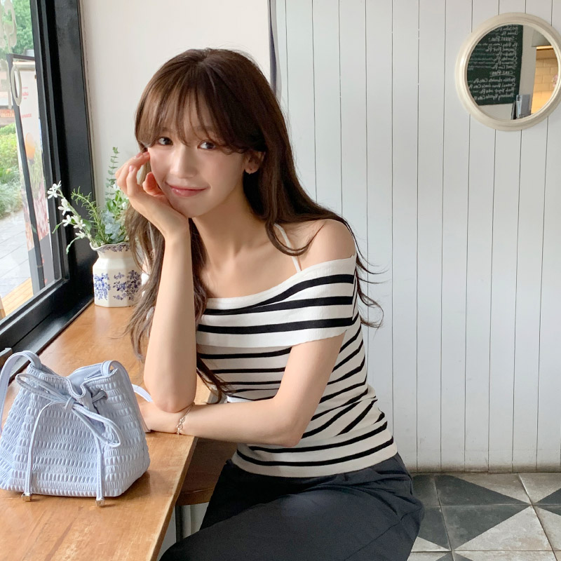 마르센 여리핏 홀터넥 오프숄더 니트 ts4643 - 상세 이미지 2