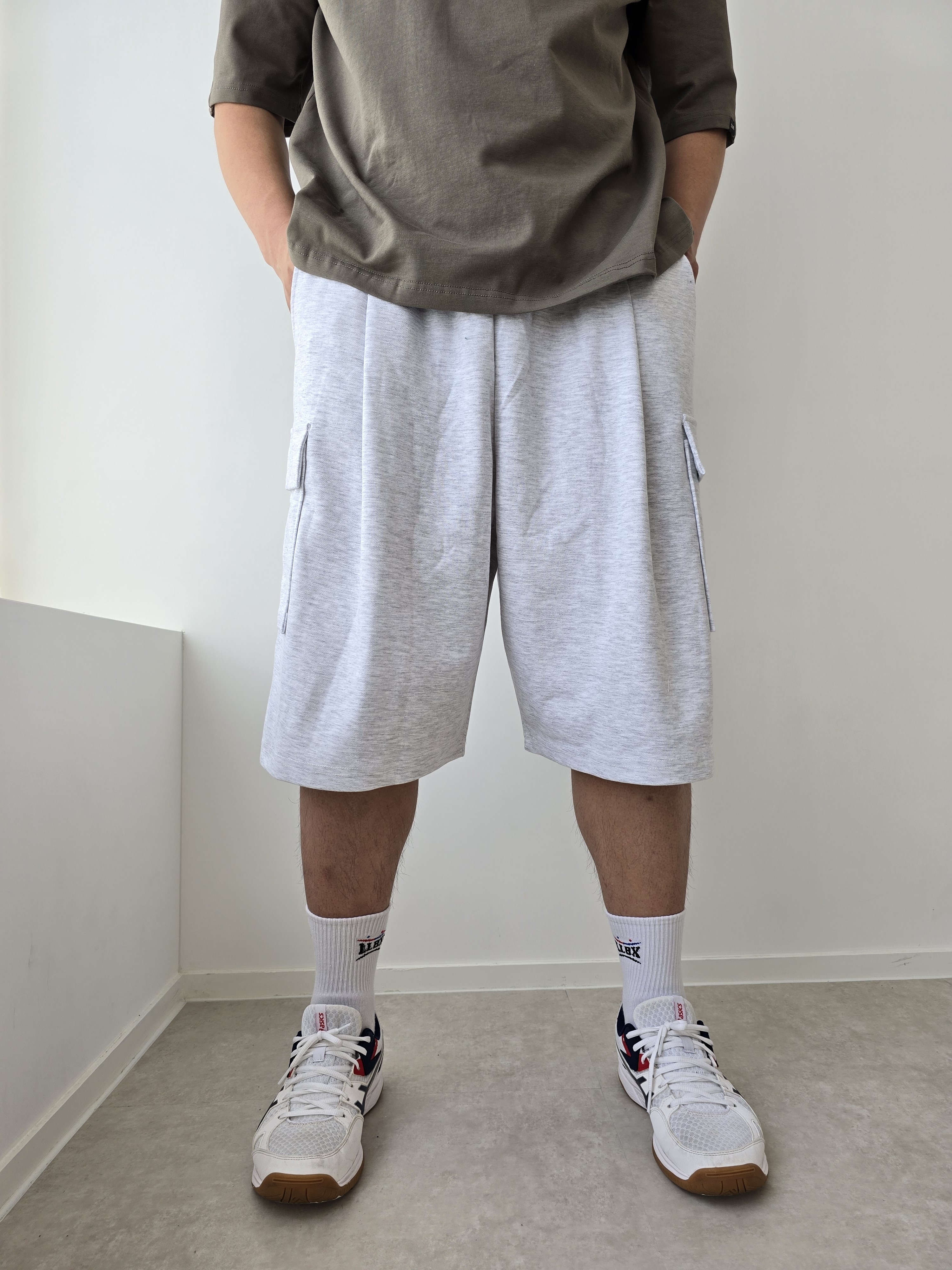 와이드 핀턱버뮤다팬츠 카고버뮤다팬츠 - 상세 이미지 3