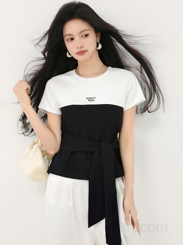 봄 여름 슬림핏 배색 반팔 티셔츠 허리끈 랩스타일 라운드넥 데일리룩 페미닌룩 룩 9865 - 상세 이미지 4