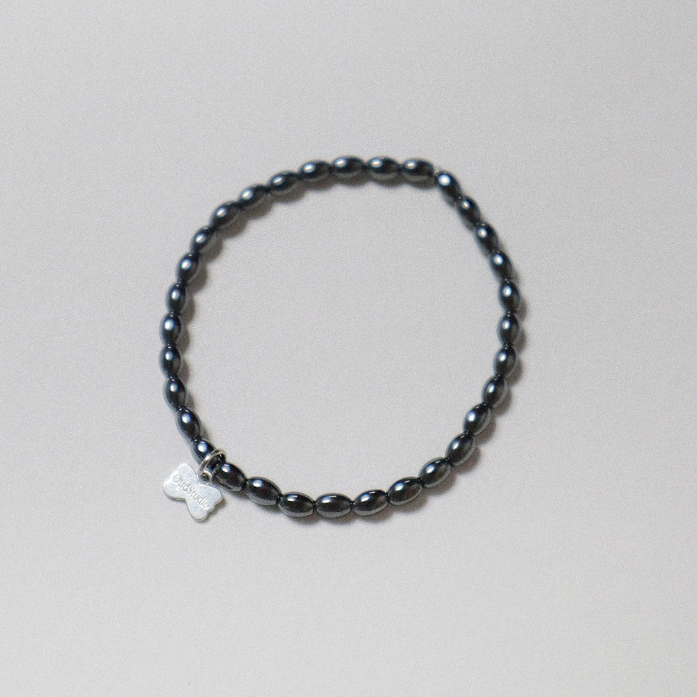 헤머타이트 보우 참 브레이슬릿 Hematite Bow Charm Bracelet - 상세 이미지 3