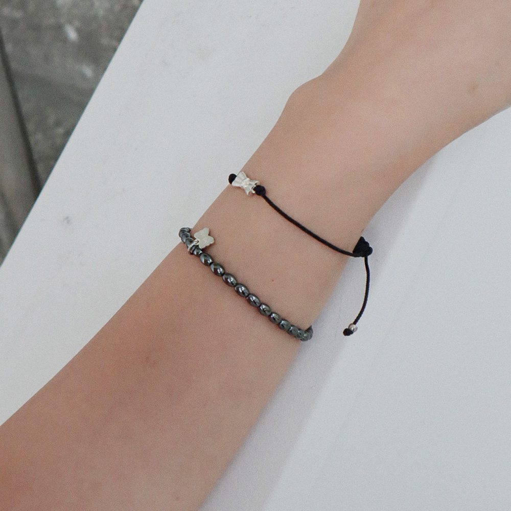 헤머타이트 보우 참 브레이슬릿 Hematite Bow Charm Bracelet - 상세 이미지 2