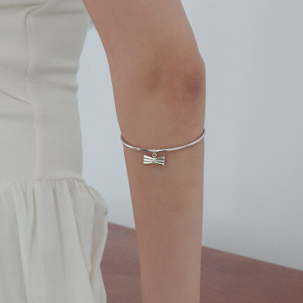 보우 뱅글 실버925 Bow Bangle - 메인 이미지