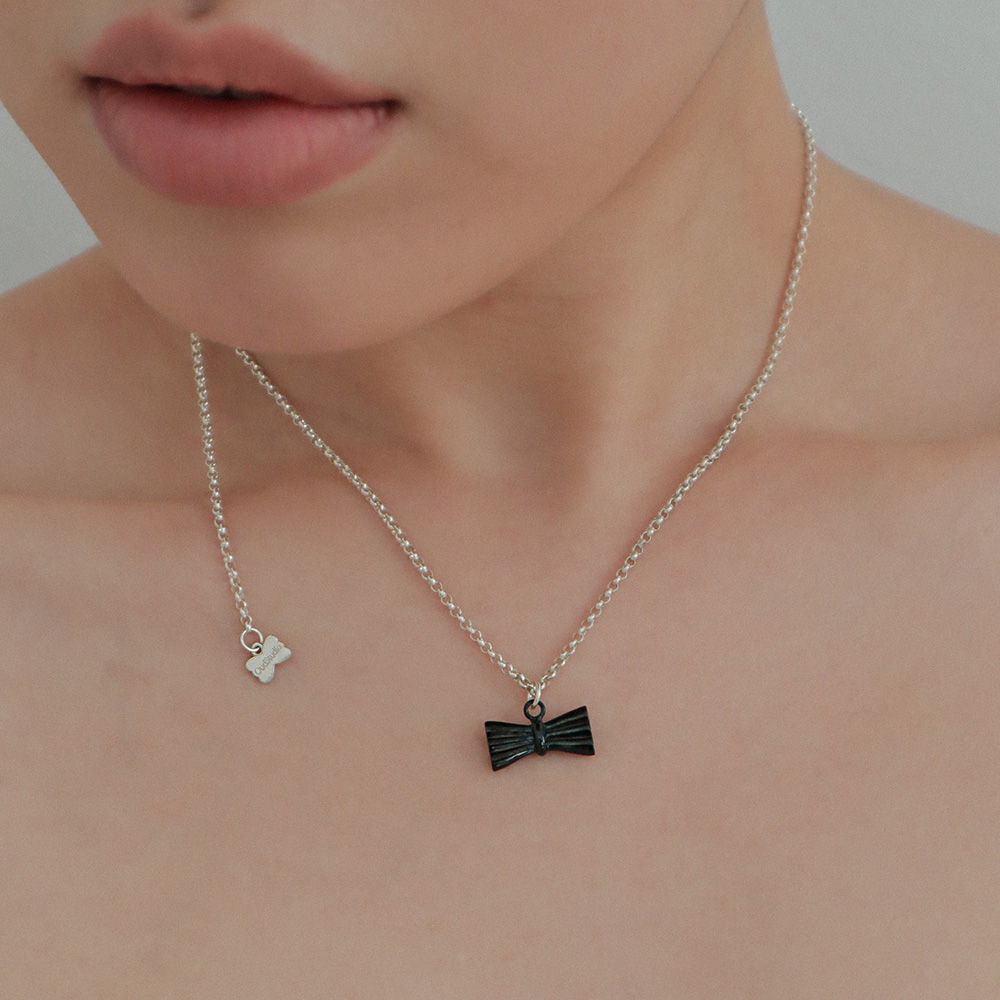 볼드 보우 네크리스 실버925 Bold Bow Necklace - 메인 이미지