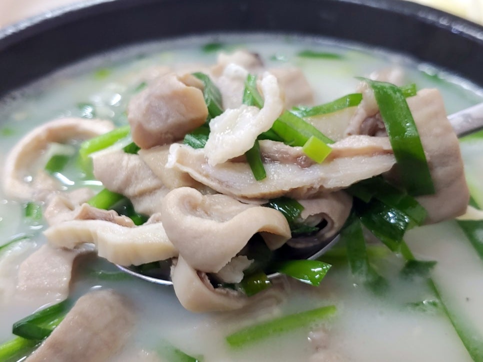 [초초초특가]고기폭탄 돼지국밥, 순대국 2인분중량 /기름기 없는 고기 2배