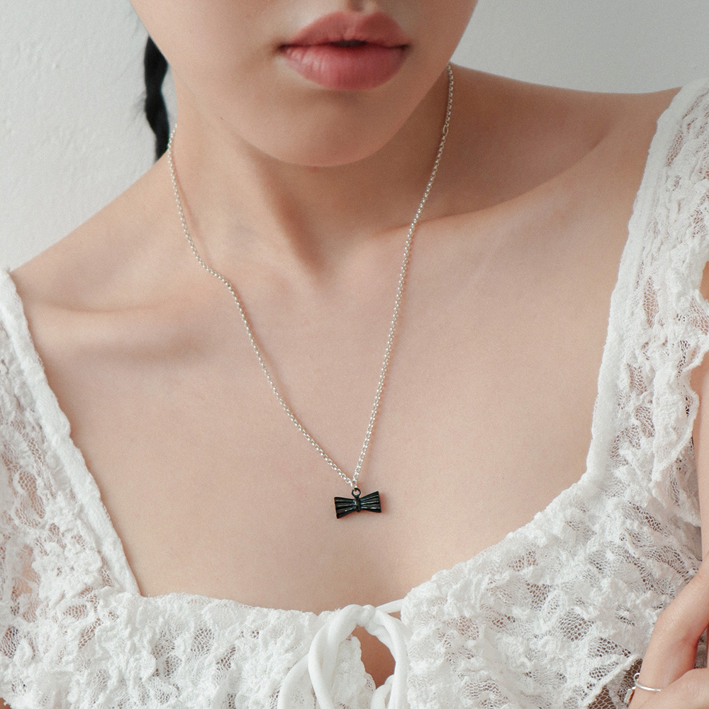 볼드 보우 네크리스 실버925 Bold Bow Necklace - 상세 이미지 2