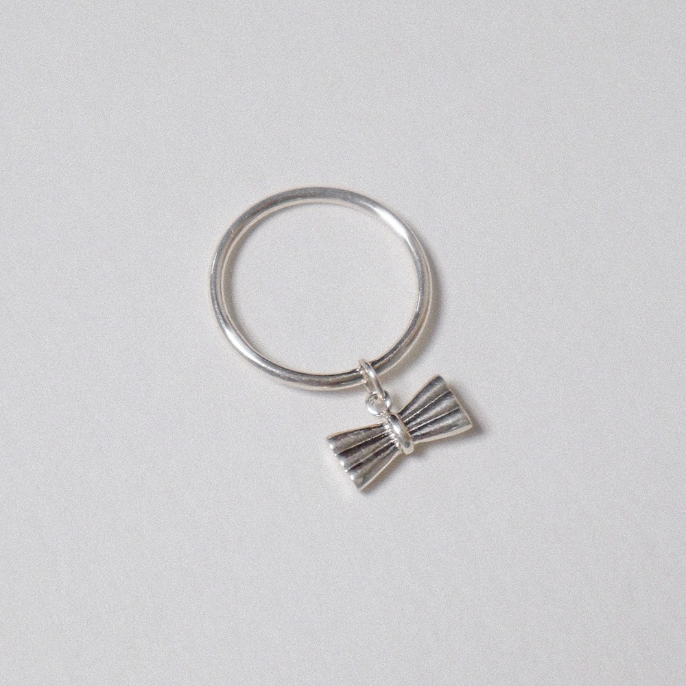 보우 참 링 실버925 Bow Charm Ring - 상세 이미지 3