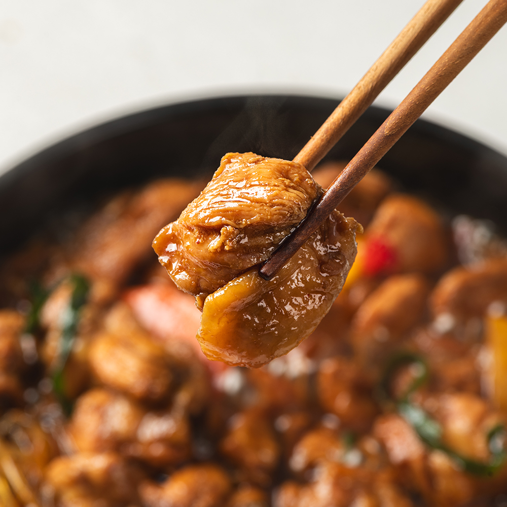 국내산닭 간장 순살 찜닭 500g+500g 양념 찜 캠핑 밀키트 맛집 - 상세 이미지 3