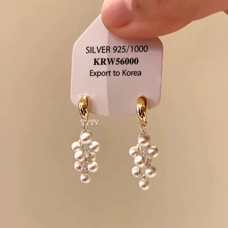 귀여운 포도송이 진주알 귀걸이 우아한 골드프레임 드롭이어링 - 상세 이미지 3