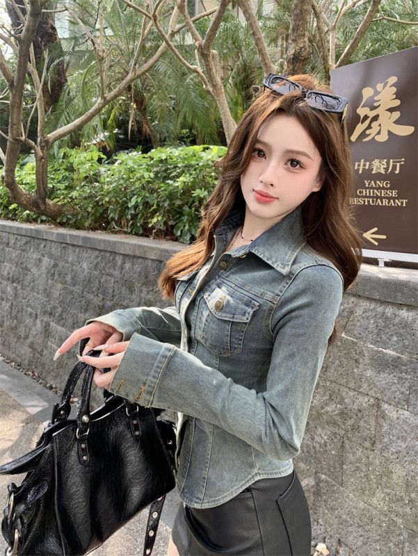 가을 슬림핏 코르셋 디자인 워싱 데님자켓 빈티지 레트로 절개 라인 포켓 숏 청자켓 여성 스판 긴팔 간절기 아우터 11441 - 상세 이미지 4