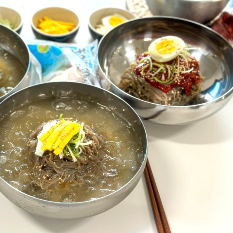 시원 쫄깃한 메밀 물 비빔 냉면 세트 구성 개별포장 개별포장 겨자 오일 제공 총 5인분 - 상세 이미지 4