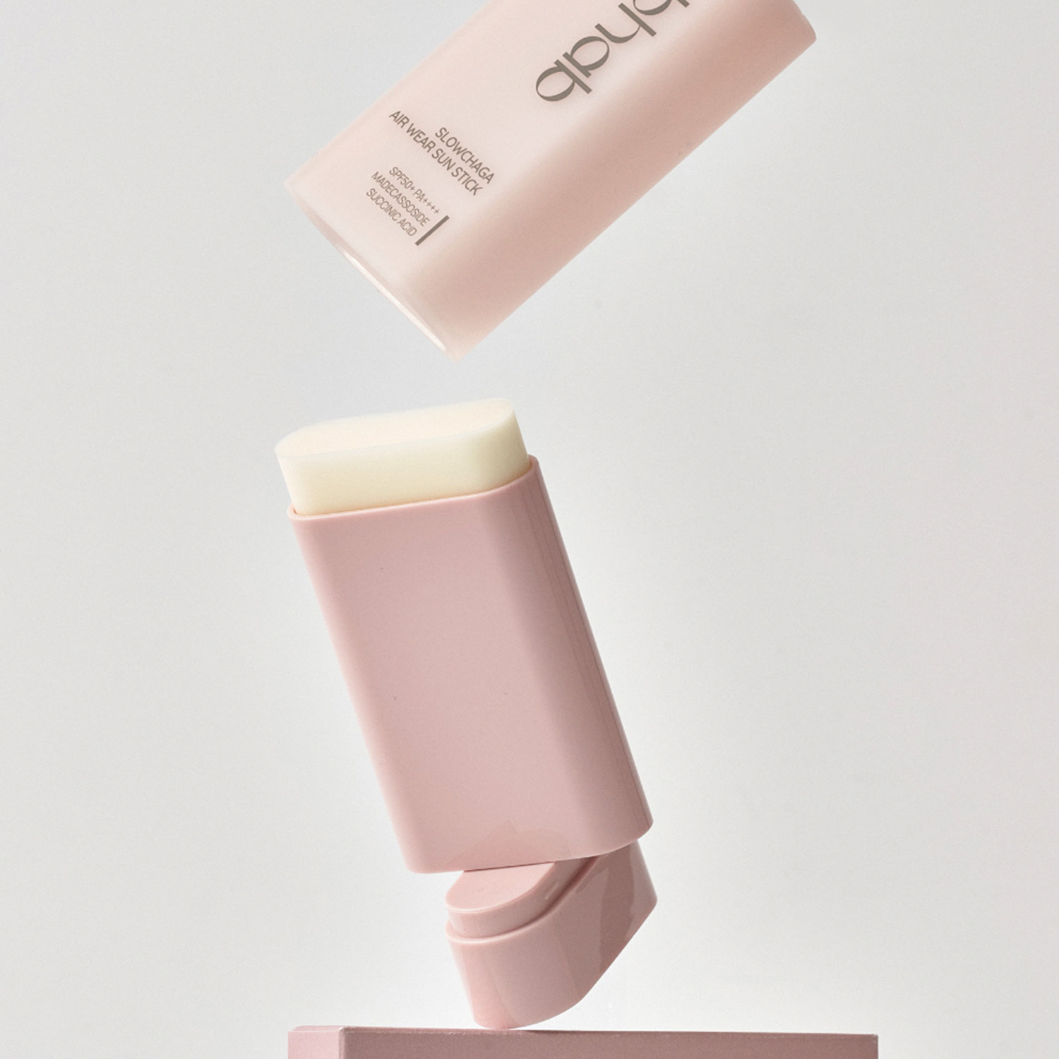 비햅 슬로우차가 무중력 핏 에어웨어 선 스틱 SPF50+ 18.5g 이미지 6