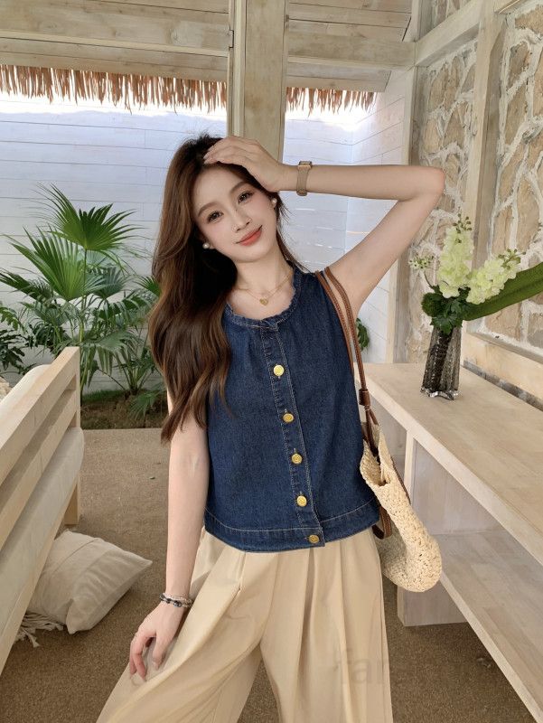 여성 데님 민소매 조끼 라운드넥 버튼 크롭탑 워싱 빈티지 루즈핏 여름 캐주얼 데일리룩 11249 - 상세 이미지 2