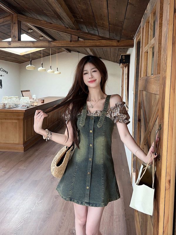 셔링 퍼프소매 체크 배색 워싱 데님 A라인 미니 원피스 봄 여름 레트로 여성 데일리룩 11491 - 상세 이미지 3