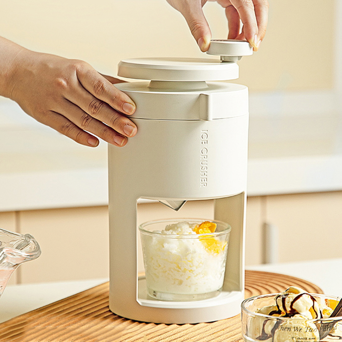 킨포크 수동빙수기 빙수만들기 컵빙수 우유 팥빙수 가정용제빙기 설빙기 얼음가는기계