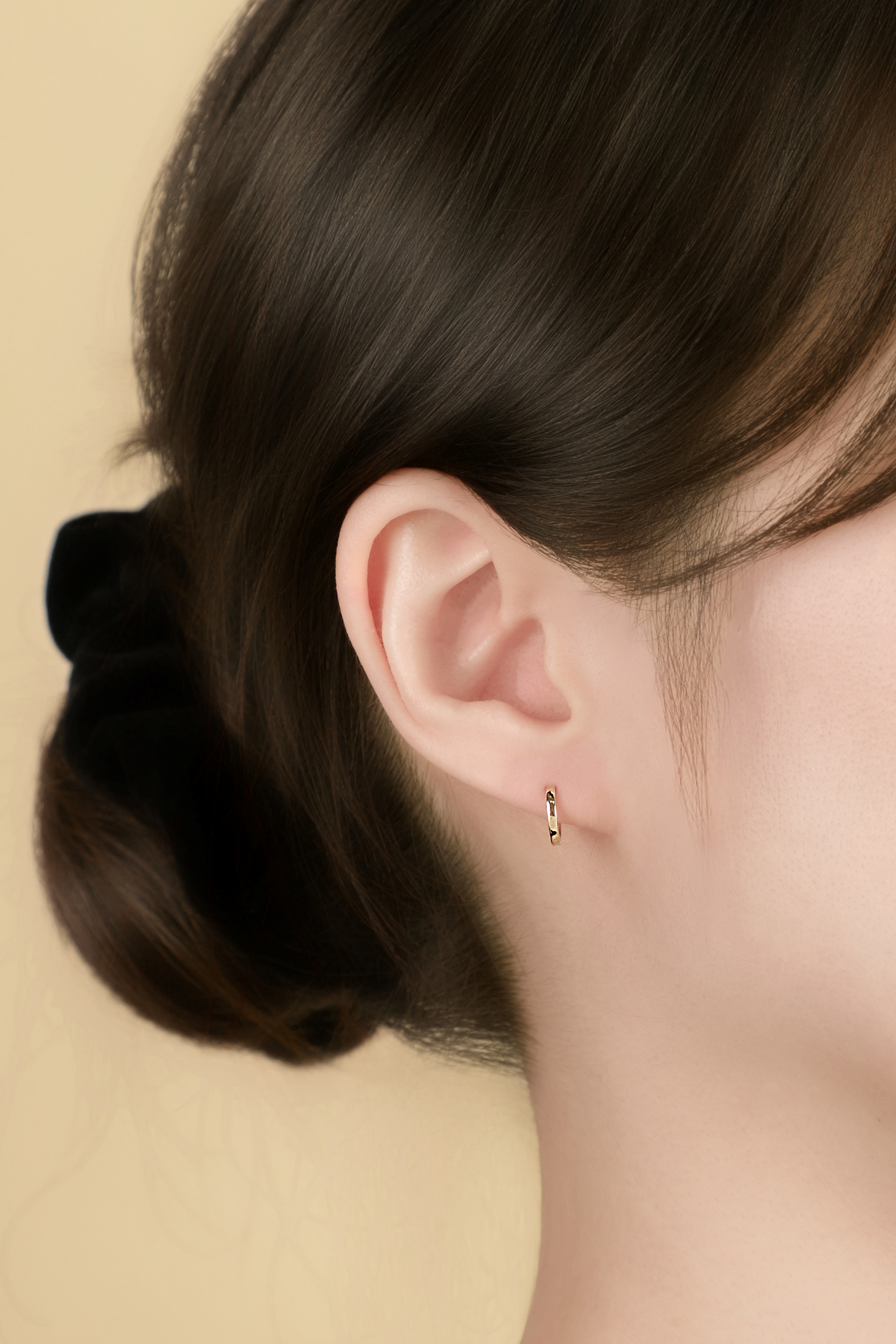 14k 베이직 원터치 링 귀걸이 6mm, 8mm, 10mm 이너컨츠 아웃컨츠 귓바퀴 데일리 기본 골드 - 상세 이미지 5