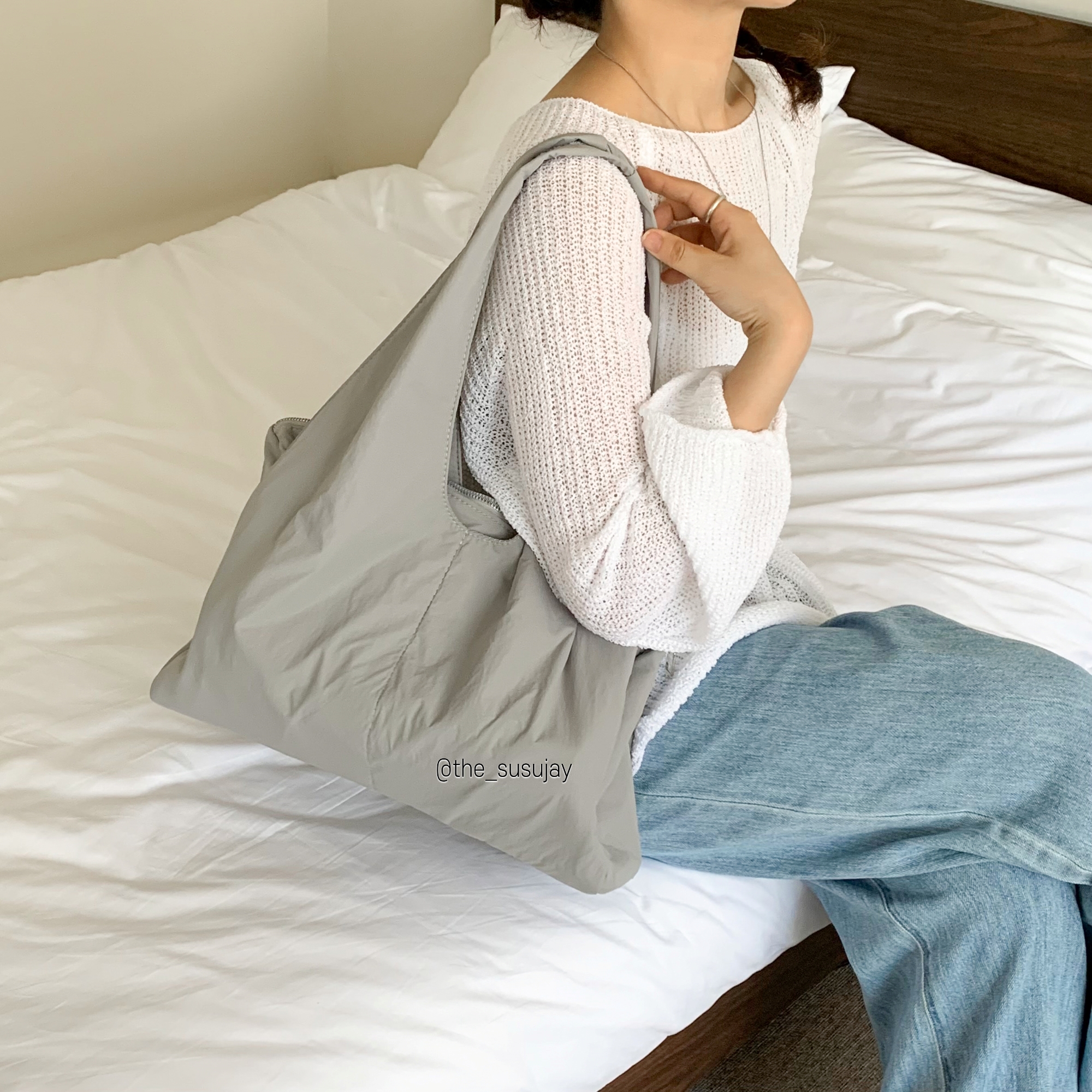 수수제이 시티스퀘어 나일론 숄더백 가벼운 휘뚜루마뚜루 보부상 가방 - 상세 이미지 3