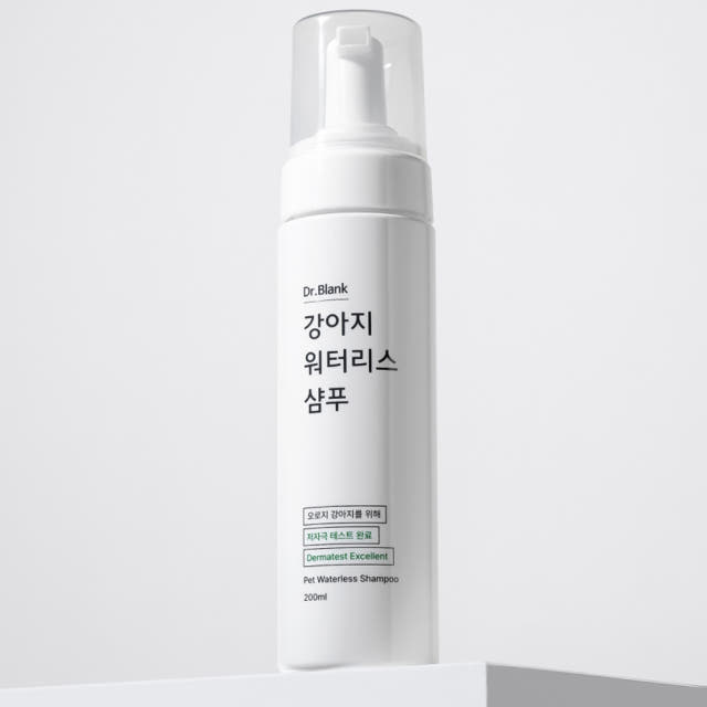 닥터블랭크 저자극 강아지 워터리스 발샴푸 산책 후 노워시 발바닥 세정제