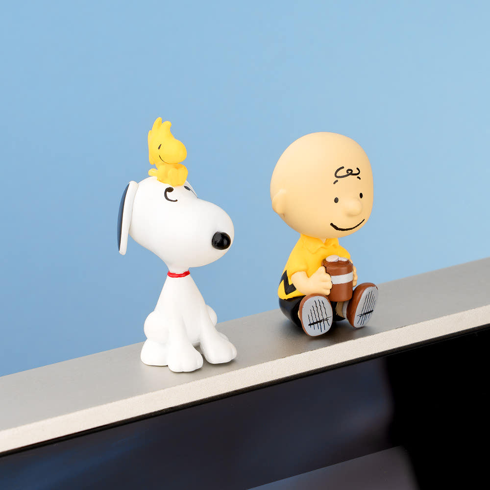 SNOOPY 피너츠 스누피 찰리브라운 모니터 피규어 차량용 미니 데스크테리어 - 상품 이미지