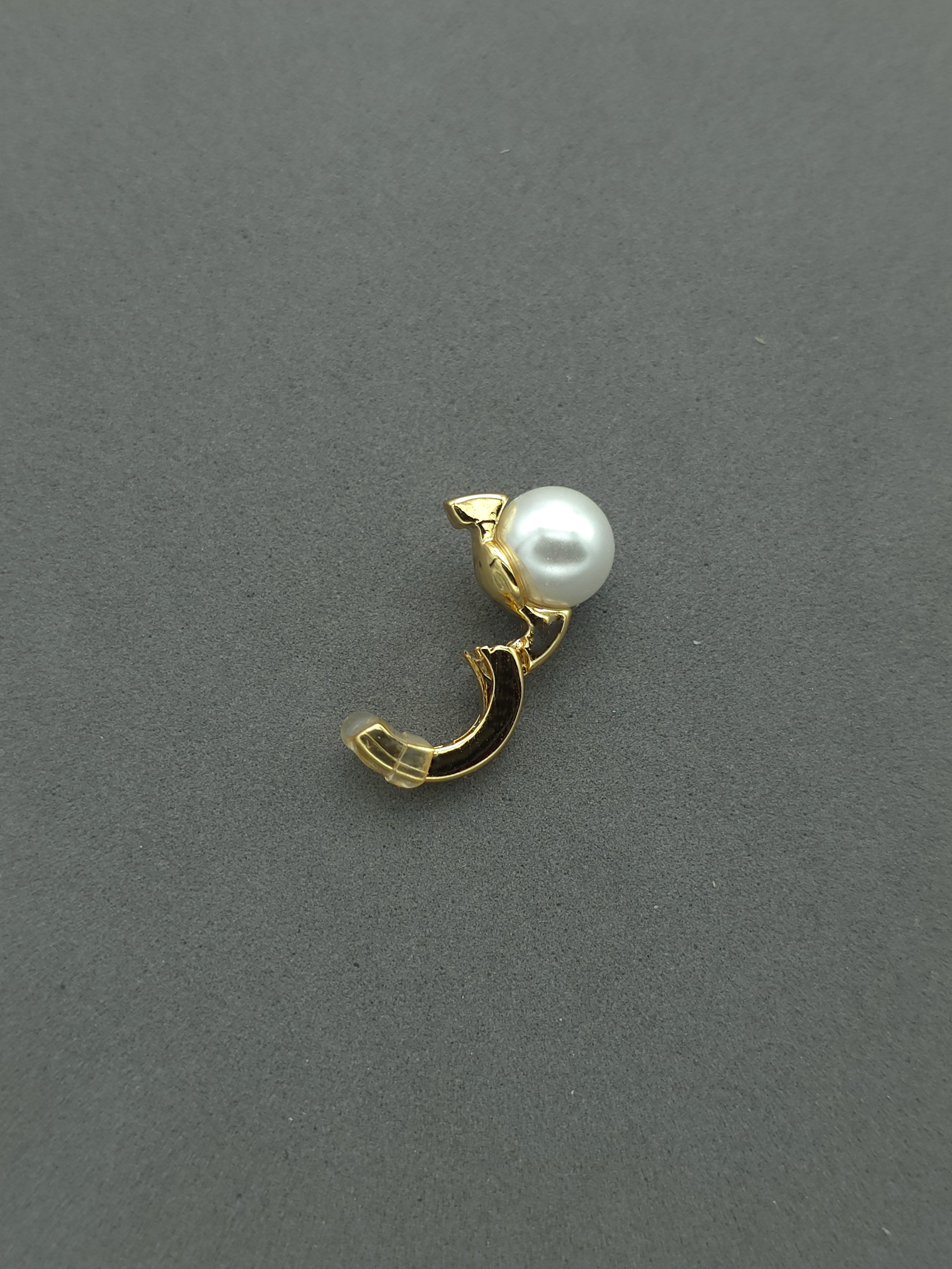 지티 귀안뚫는 귀걸이 링 귀찌 이어커프 큐빅 루네 제로터치