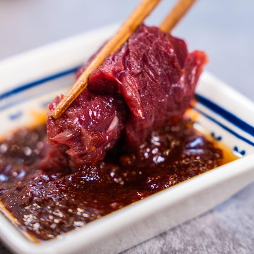 대구명물 당일작업 한우뭉티기 250g 양념장 세트 - 상품 이미지