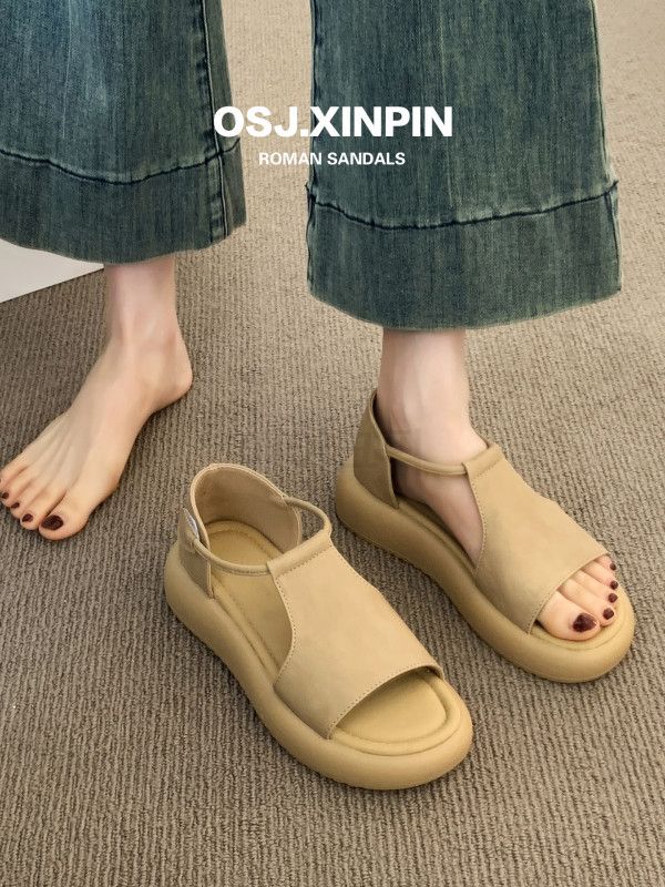 여성 여름 스트랩샌들 가벼운 착용감 데일리 비치슈즈 발편한 아웃도어 스타일 스커트와 잘 어울리는 나들이용 샌들 - 상세 이미지 4