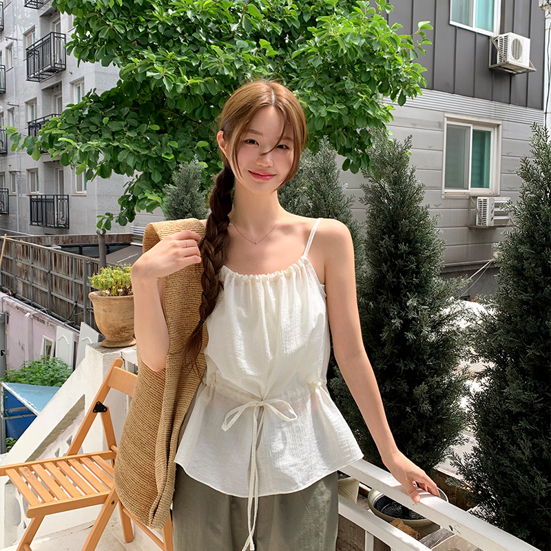 베론 스트링 셔링넥 실키 나시 블라우스 bs8316 - 상세 이미지 5