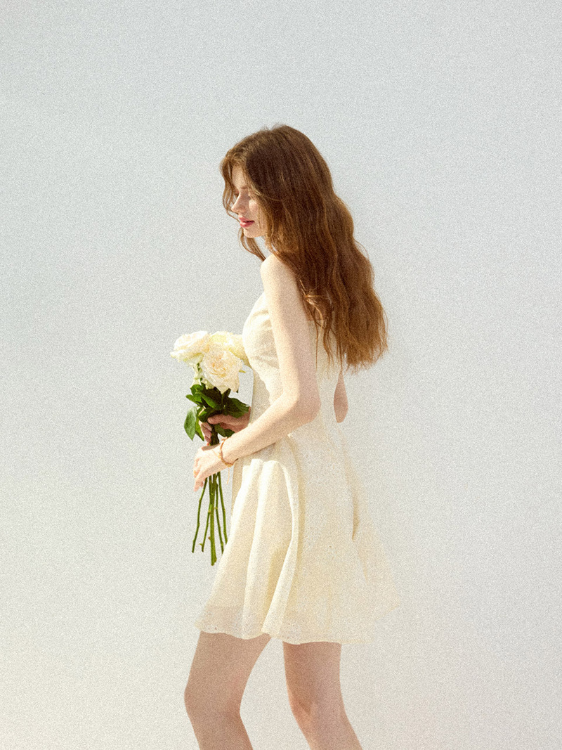 [신스덴] 시크릿 펀칭 미니원피스 - 상세 이미지 3