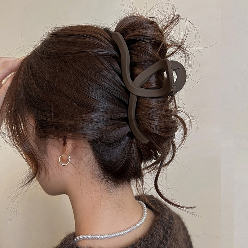 무광 웨이브 유니크 집게핀 N996 - 상품 이미지